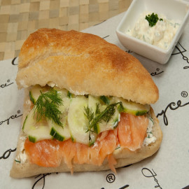 Sandwich Salmon 1/2